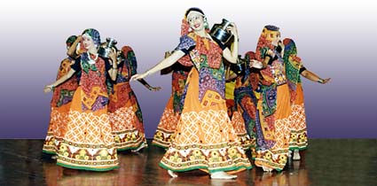 Gujarati Folk Dance - Ghado